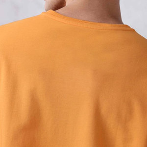Nueva llegada de gran tamaño de hombro caído para hombre Camiseta de algodón en blanco con bolsillo frontal personalizado Anti-Pilling manga corta Camiseta de cuello redondo - Product Image 5