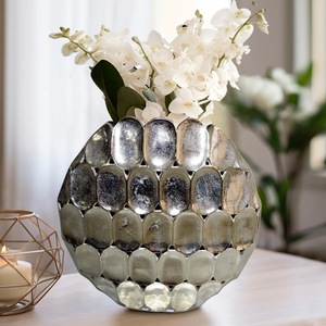 Vase de table élégant en aluminium, porte-fleurs décoratif pour la maison, centre de table moderne, centre de table élégant pour restaurant - Product Image 5