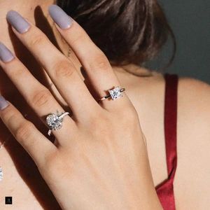 Anillo de diamante solitario Princess cultivado en laboratorio, doble halo oculto, certificado IGI, de color D a F, 2.00 ct en el centro, 0.30 ct en los laterales, 2.20 ct en total, Timeless. - Product Image 1
