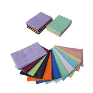 Serviettes dentaires Lot de 125 bavoirs manuels jetables multicolores certifiés CE Serviettes de dentiste Fabricant Pakistan - Product Image 1