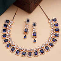 Parure de collier et boucles d'oreilles indiennes en laiton plaqué or rose pour femme, bijoux romantiques et audacieux au design géométrique, idéale pour les fêtes