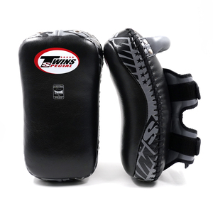 Nouveaux Twins Standard Protège-tibias Courbes en Cuir de Vachette Véritable pour Entraînement Adulte MMA Muay Thai, Cibles de Frappe pour Adultes - Product Image 6