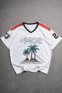 เสื้อเจอร์ซีย์อเมริกันฟุตบอลลายกราฟิกสำหรับผู้หญิง ขายส่งแบบ OEM พิมพ์ลายแบบ Sublimation เสื้อผ้ากีฬาตาข่าย รับสั่งทำโลโก้ทีม เสื้อยืดคอวีสำหรับผู้หญิง - Product Image 3