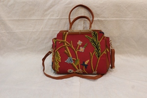 Bolso tote bordado floral con trabajo ari, bolso de hombro con asa marrón y cierre de cremallera para uso diario - Product Image 5