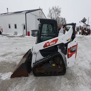 รถตักขนาดเล็ก Bobcat T64 พร้อมระบบตีนตะขาบ  รับน้ำหนักได้ตามมาตรฐาน  กระบอกไฮดรอลิก Hengli  พร้อมอุปกรณ์ตักแบบบุ้งกี๋ - Product Image 6