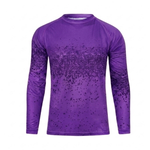 Créez votre propre rashguard à manches longues sur mesure, fabricant de rashguards personnalisés en sublimation, rashguard pour hommes en sublimation, rashguard en sublimation sur mesure, grandes tailles - Product Image 6