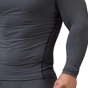 Maillots de compression personnalisés avec impression par sublimation, logo personnalisé, maillot de compression de haute qualité, vente en gros de maillots de compression pour hommes - Product Image 4