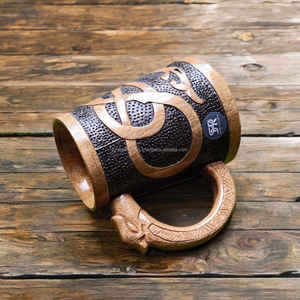 Jarra de Cerveza Rústica de Madera, Jarra Grande con Patrón de Dragón Grabado, Apta para Lavavajillas, Ecológica, para Amantes de la Cerveza, el Vino y las Bebidas Frías - Product Image 4