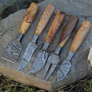 Hand Forged Damascus Steel 5 Pcs Cheese <b>Knife</b> Chef <b>Set</b> Olive Wood Ergonomic Handle OEM ODM Customizable Kitchen Cheese <b>Knives</b> - Product Image 1