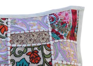 Nueva llegada surtido Sari Patchwork funda de cojín bordado Patchwork funda de almohada para la decoración del hogar - Product Image 3