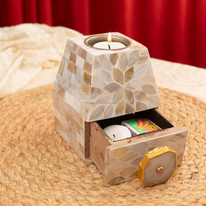 Portavelas de Mimbre Indio de Moda, Decoración Navideña Ecológica Hecha a Mano para Interiores Elegantes - Product Image 5