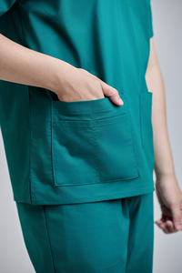 Conjunto de Uniformes Médicos para Hombre FMF de Origen Vietnamita, 52% Algodón, 45% Poliéster, 3% Elastano, Tejido de Seda, Uniformes para Hospital - Product Image 3