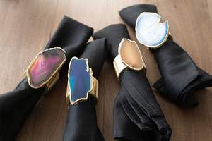 Porte-serviettes élégants en résine pour une présentation raffinée sur la table à manger moderne, rehaussant la présentation avec une élégance contemporaine - Product Image 6