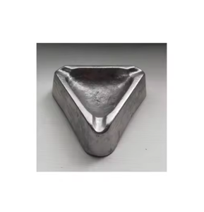 Accesorios para Cigarros de Metal, Cenicero de Cigarros de Lujo para Hotel, Cenicero Hecho a Mano para Uso en Interiores y Exteriores - Product Image 1