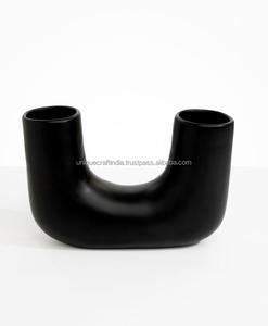 Florero Vintage nórdico en forma de U, jarrón de resina en blanco y negro, adornos de flores secas para sala de estar, decoración del hogar de escritorio - Product Image 1