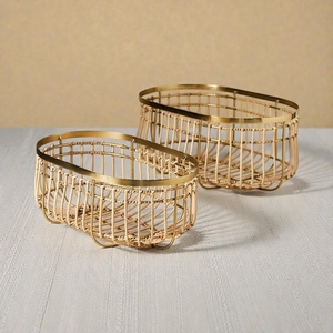Cestas de Almacenamiento Modernas de Alambre Metálico Ovaladas, Acabado Dorado, Apilables, Multiusos, Organizadores - Product Image 4