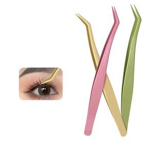 Pinces à cils en plastique de précision aux couleurs pastel avec pointe lisse pour une application détaillée - Product Image 5