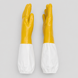 Gants de travail enduits de PVC alliant mobilité confortable des mains, protection durable et adhérence améliorée pour les tâches industrielles générales - Product Image 3