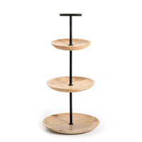 Support à gâteau décoratif en métal personnalisable pour la décoration de table de desserts festifs, ajoutant une touche sophistiquée à la présentation des gâteaux