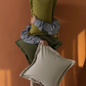 Housse de coussin carrée vert olive uni en mélange de coton, fermeture à enveloppe, lavable, décoration d'intérieur, taie d'oreiller - Product Image 5