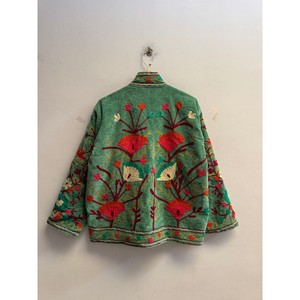 Veste à col mandarin verte pour femme, style ethnique, broderie florale faite à la main, manches longues, style printemps, tissu en velours - Product Image 6