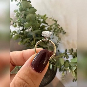 Anillo de Diamante Ovalado de 3 Quilates Cultivado en Laboratorio, en Oro de 9K, 14K o 18K, para Mujer, Regalo de Lujo Perfecto para Compromiso, Boda o Aniversario - Product Image 4