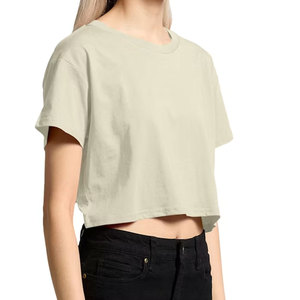 เสื้อครอปท็อปสีขาวสำหรับผู้หญิง สไตล์สตรีทแวร์ เรียบง่าย คอกลม แขนสั้น เนื้อผ้านุ่ม สวมใส่สบายในฤดูร้อน - Product Image 2