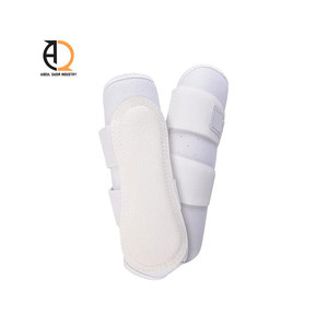 Botas protectoras para caballos, vendas para patas para equitación y entrenamiento - Product Image 2