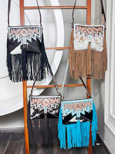 Fashionable Wholesale Fashion Hand Tooled Genuine Cowhide Leather Crossbody Shoulder Bag with Long Fringe Perfect for Women's - Product Image 4