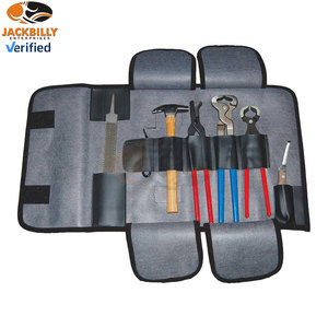 Kit d'outils de fermeur professionnel 7 pièces, ensemble complet pour l'entretien et la soin des sabots de cheval, avec pince à sabots, coupe-sabots, couteau à sabots et extracteur de sabots - Product Image 4