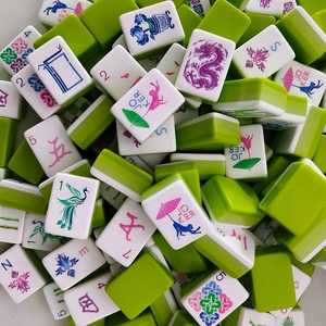 ชุดกระเบื้องไพ่นกกระจอกเรซิ่นแบบดั้งเดิม สีเขียวขาว ลวดลายศิลปะ ของสะสม งานฝีมือ ชุดงานศิลปะแบบกำหนดเอง ชิ้นงานเพ้นท์มือ NOUSHAD - Product Image 1