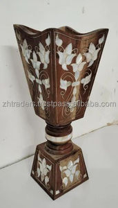 Brûleur d'encens en bois de santal incrusté de nacre naturelle avec bouchon d'anis étoilé Expérience de parfum de luxe - Product Image 4