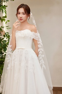 OEM elegante A-Line vestido de novia de alta calidad de lujo moderno Flor de encaje diseño hecho a mano rebordear más tamaño Vintage vestidos de novia - Product Image 4