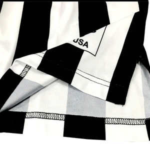 Camiseta de árbitro deportiva personalizada, camiseta de fútbol, uniforme de fútbol, ropa de árbitro negra y blanca, polo de árbitro con bolsillo - Product Image 5