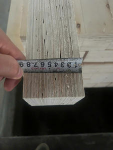 Viga LVL de Pino Fabricada en Vietnam, Madera Contrachapada Estructural para Encofrados, Andamios y Soportes de Construcción - Product Image 5