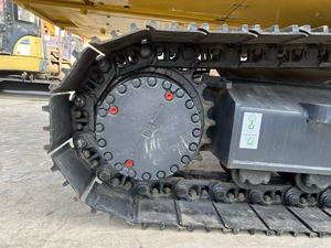 Excavadora Usada Komatsu PC220 de 22 Toneladas, Modelo 220-8, Oruga Japonesa, en Venta - Product Image 6