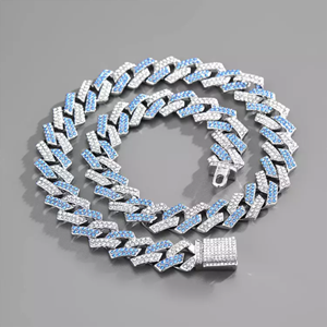 Collier haut de gamme personnalisé pour homme, chaîne cubaine en argent sterling 925, sertie de moissanite taille brillant D VVS - Product Image 3