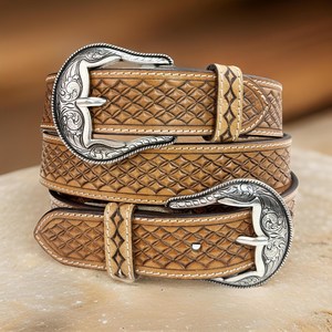 Cinturón de Cuero Estilo Western con Grabado Artesanal de Hojas de Vaquero y Hebilla de Aleación (Latón/Acero Inoxidable/Aleación) - Product Image 4