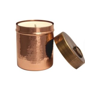 Pot à bougie en métal de design haut de gamme avec couvercle, couleur cuivre, martelé - Product Image 1