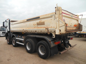 Camión Volquete Pesado Trakker AD410T45W 450 8X4 Usado 2020, Motor Diésel, Transmisión Automática FAST, Euro 6, Volante a la Izquierda - Product Image 4