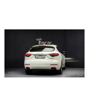 Maserati Levante 2.0 GT AWD 2022/12, 70,785 km, Caja de Cambios Automática, Asientos de Cuero, Volante a la Izquierda, Cámara Trasera - Product Image 4