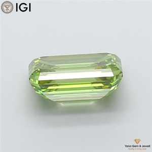 VS2 Clarity Fancy Vivid <b>Green</b> Color CVD Lab Grown Diamond With IGI Certificate 1.50 CARAT EMERALD Shape for Custom Pendant - Product Image 4