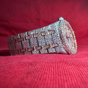 Reloj de Lujo con Moissanita Cuadrada de Alta Calidad, Certificado D VVS, Correa de Acero Inoxidable de 21 mm de Ancho, Resistente al Agua 5ATM, Cristal de Zafiro - Product Image 1