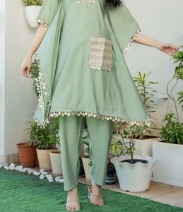 2026 Gran Venta Hermoso Traje Kaftan de Dubái para Mujer, Kaftan Hecho a Mano, Ropa Islámica Tradicional y Accesorios Diseñados para Musulmanas - Product Image 3