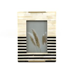 Mesa Decorativa de Madera Hecha a Mano con Incrustaciones de Hueso, Ecológica y de Lujo, para Fotos - Product Image 1