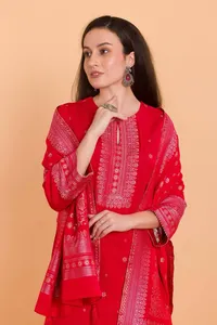 ชุดสูทฤดูหนาวสำหรับผู้หญิง ยี่ห้อ Safaa รุ่น Dilkash ผ้าสำหรับตัดเย็บเสื้อผ้าแบบยังไม่เย็บติดกัน - Product Image 5