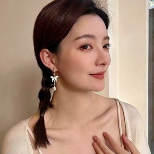 ต่างหูห้อยสไตล์จีนย้อนยุคทำมือ ประดับเปลือกหอย ผีเสื้อ และมุกธรรมชาติ ดีไซน์หรูหราแบบเฉพาะตัว - Product Image 3