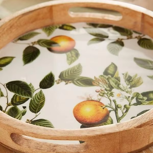 Bandeja rectangular de madera MDF con estampado de animales y plantas de estilo moderno, hecha a mano por blossom craft india. - Product Image 1