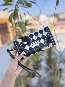 Cartera de Cuero Tallada a Mano con Diseño de Damasquera, Estuche para Teléfono, Cartera de Piel de Vacuno con Forro de Pelo, Cartera de Cuero Estilo Western Multiusos - Product Image 4