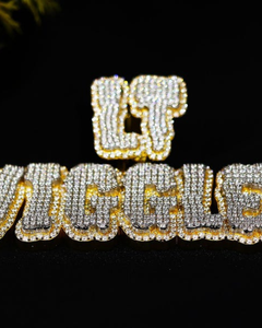Colgante de Lujo Personalizado con Letra de Nombre en Moissanita Chapada en Oro de 18K, Amuleto de Plata 925 Estilo Hip Hop, Regalos - Product Image 1
